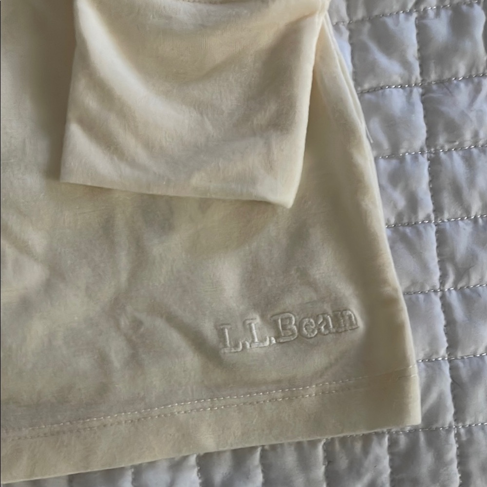 L.L. Bean Cream Fitted Long Sleeve T-Shirt-NWT- “Heat keepers long underwear” - Picture 4 of 4